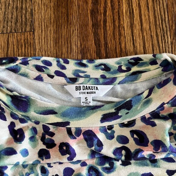 BB Dakota Steve Madden Colorful Leopard Animal Print long sleeve top Size Small - Picture 6 of 9